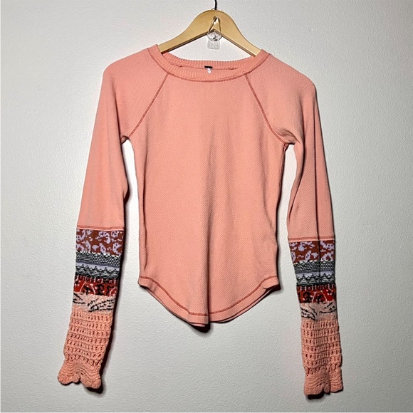 Free People - Picture 2 of 9